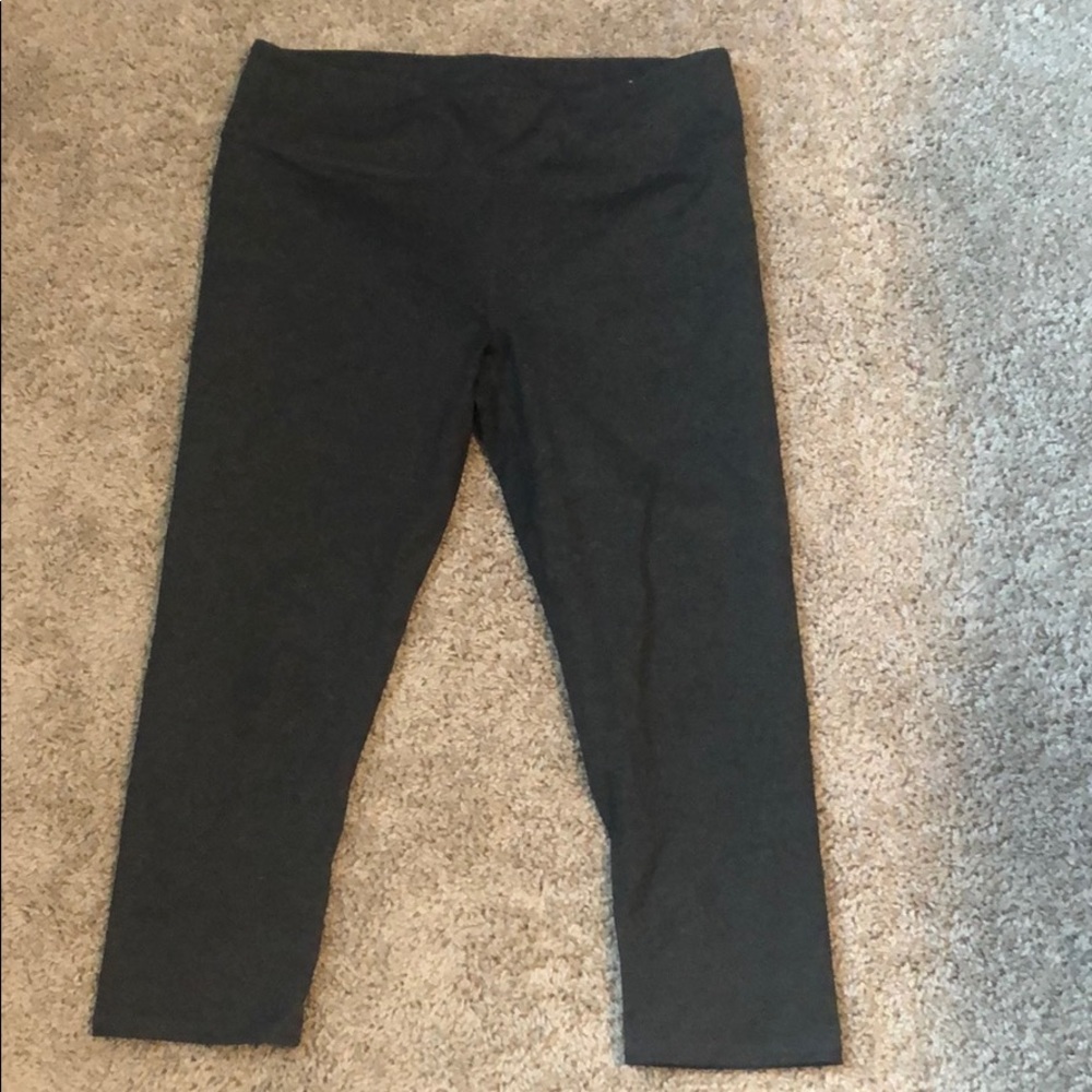 Fabletics mid rise dark grey leggings size Medium